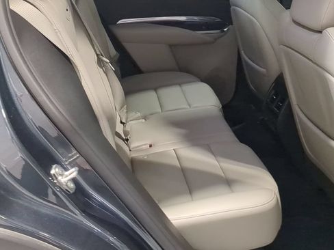 Used 2021 Cadillac XT4 Luxury w/ Cold Weather Package AWD/4WD image 24