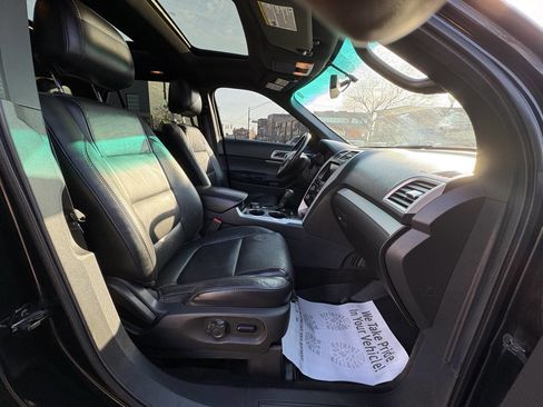 Used 2013 Ford Explorer XLT image 27