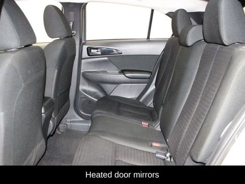 Used 2024 Mitsubishi Eclipse Cross Black Edition image 10