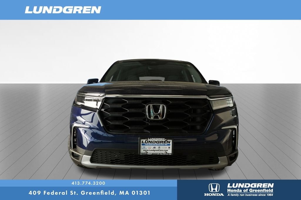 Used 2025 Honda Pilot EX-L image 3