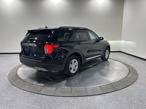 Certified 2023 Ford Explorer XLT w/ Equipment Group 202A image 7