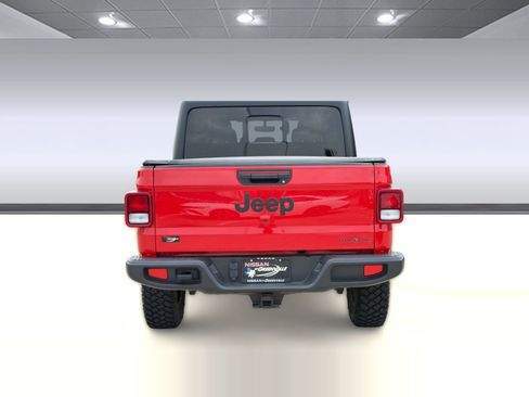 Used 2023 Jeep Gladiator Sport AWD/4WD image 10
