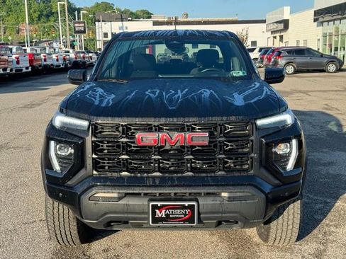 Used 2024 GMC Canyon Elevation w/ Trailering Package AWD/4WD image 8