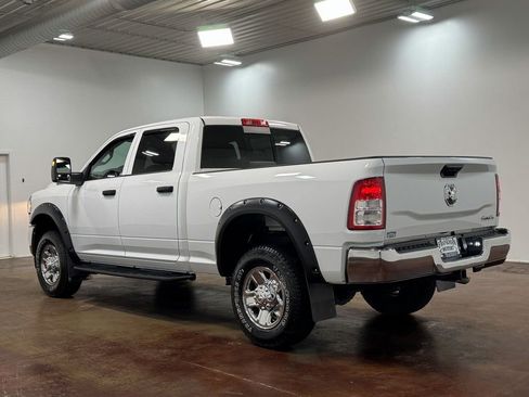 Used 2024 RAM 2500 Tradesman w/ Chrome Appearance Group image 5