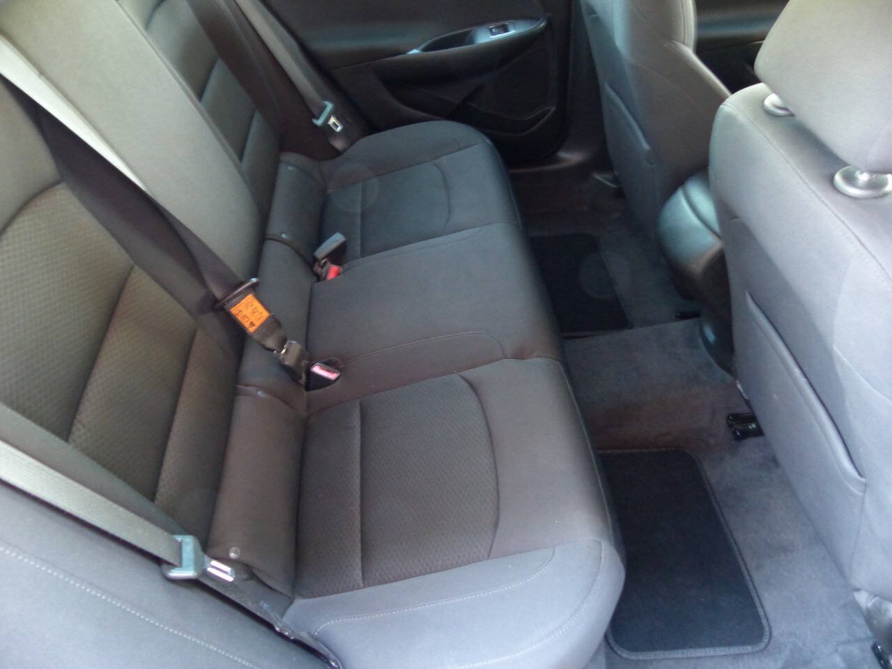 Used 2022 Chevrolet Malibu LS FWD image 25