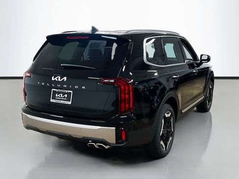 New 2025 Kia Telluride S image 7