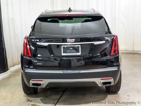 Certified 2025 Cadillac XT5 Premium Luxury image 7