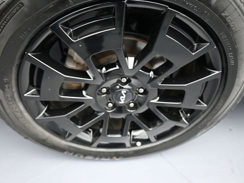 Used 2022 Kia Telluride SX w/ SX Prestige Package image 48