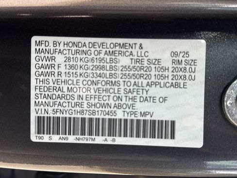 Used 2025 Honda Pilot Elite image 30