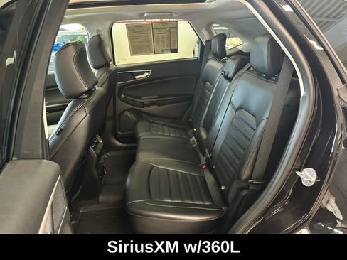 Used 2024 Ford Edge SEL w/ Convenience Package AWD/4WD image 6