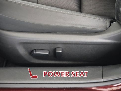 Used 2024 Nissan Altima 2.5 SV FWD image 15