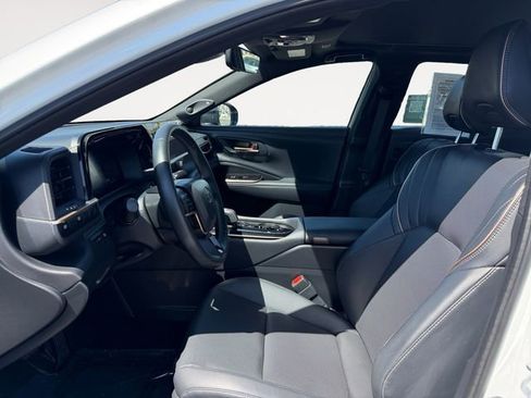 Certified 2026 Toyota Crown w/ Carpet Mat Package (TMS) AWD/4WD image 9