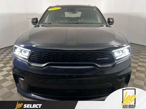 Used 2025 Dodge Durango GT AWD/4WD image 2