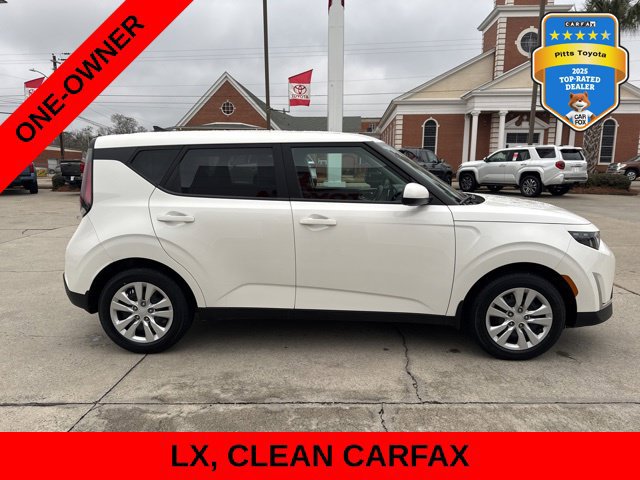 Used 2025 Kia Soul LX FWD image 4