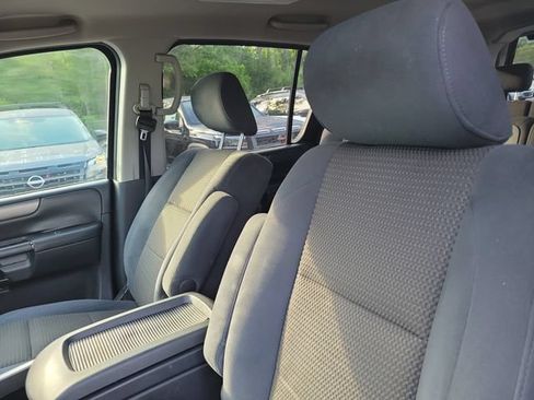 Used 2013 Nissan Armada SV RWD image 19