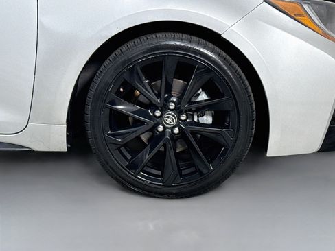 Used 2022 Toyota Corolla SE FWD image 32