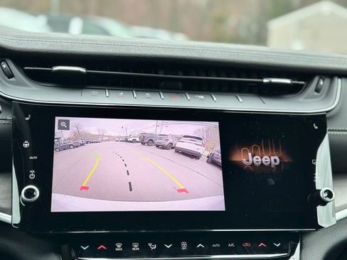 New 2026 Jeep Grand Cherokee L Limited AWD/4WD image 16