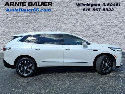 Used 2022 Buick Enclave Essence w/ Experience Buick Package image 4
