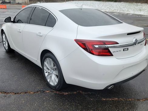 Used 2017 Buick Regal Premium w/ Driver Confidence Package #1 image 9