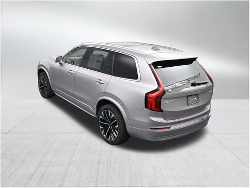New 2026 Volvo XC90 T8 Ultra AWD/4WD image 15