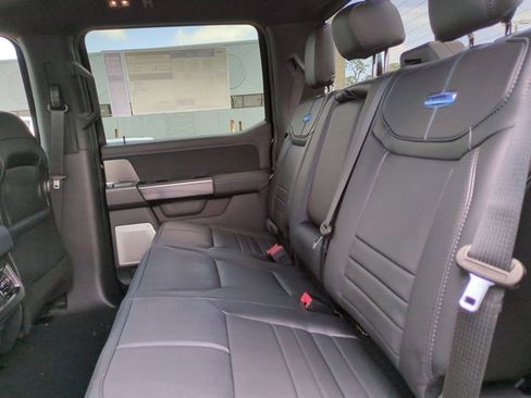 New 2026 Ford F250 4x4 Crew Cab Super Duty image 14