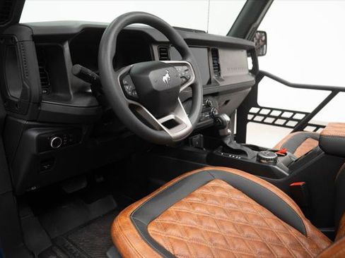 Used 2025 Ford Bronco 4-Door AWD/4WD image 46