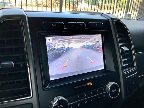 Used 2019 Ford Expedition XLT w/ Equipment Group 202A image 27