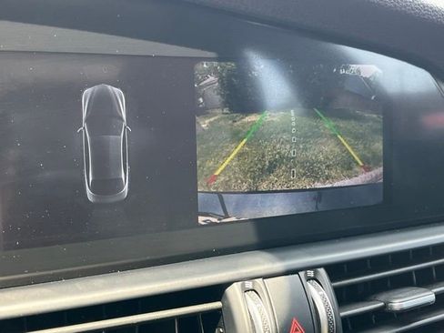 Used 2020 Alfa Romeo Giulia Ti w/ Active Blind Spot Package AWD/4WD image 14