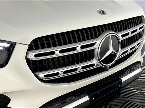 Certified 2024 Mercedes-Benz GLE 450 4MATIC image 31
