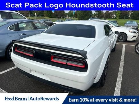 Used 2021 Dodge Challenger R/T Scat Pack RWD image 7