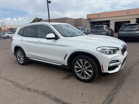 Used 2019 BMW X3 sDrive30i w/ Premium Package RWD image 3