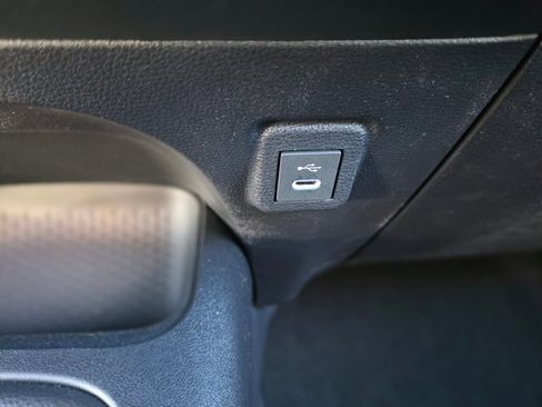 Used 2024 Toyota Corolla SE image 27