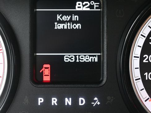 Used 2018 RAM 2500 Tradesman w/ Chrome Appearance Group AWD/4WD image 16