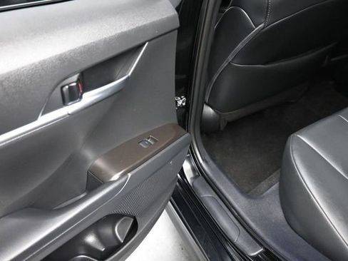 Used 2024 Toyota Camry SE FWD image 20
