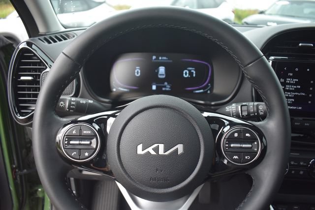 Certified 2023 Kia Soul EX FWD image 28