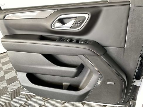 Used 2023 GMC Yukon XL AT4 w/ AT4 Premium Package AWD/4WD image 23