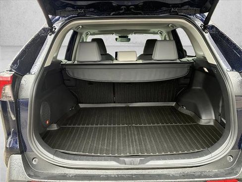 Used 2025 Toyota RAV4 Limited image 25