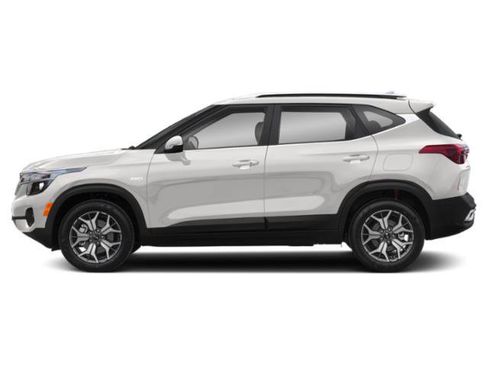 Used 2021 Kia Seltos S AWD/4WD image 3