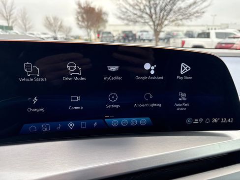 New 2026 Cadillac Vistiq Premium Luxury w/ LPO, Floor Liner Package image 29