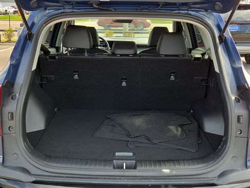 Used 2025 Kia Seltos EX w/ EX Sunroof Package FWD image 4