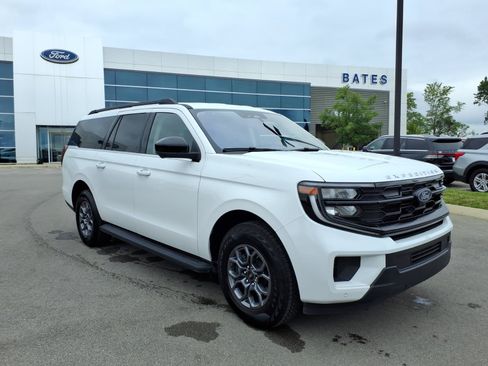 Certified 2025 Ford Expedition Max Active RWD image 1