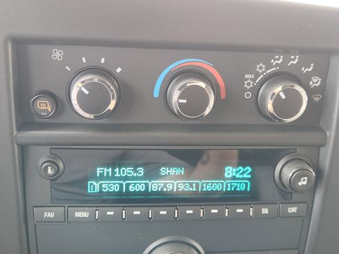 New 2025 Chevrolet Express 2500 w/ Driver Convenience Package image 5