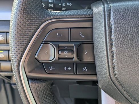 Used 2025 Toyota Tacoma TRD Sport image 23