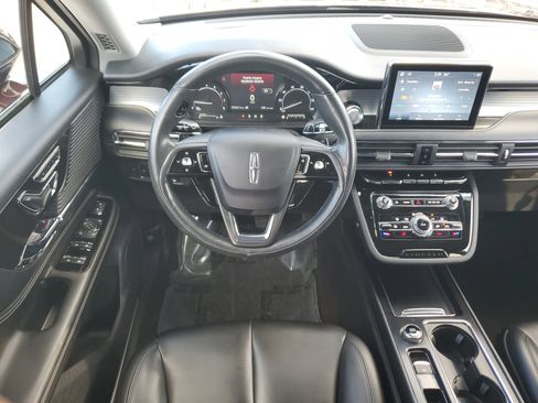 Used 2021 Lincoln Corsair FWD image 19