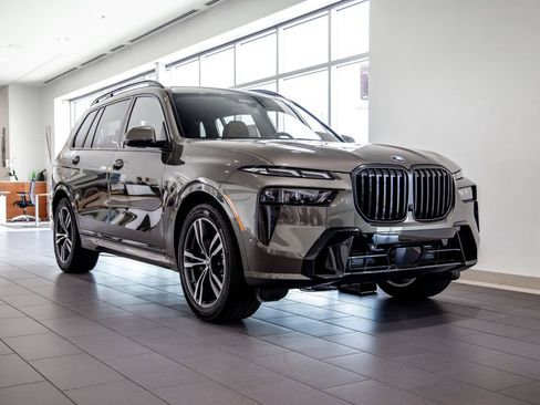 New 2026 BMW X7 xDrive40i w/ Dynamic Handling Package image 4