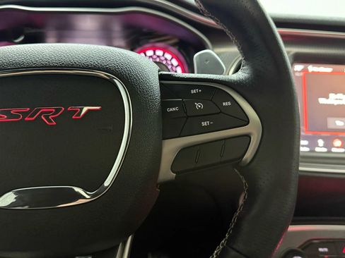 Used 2019 Dodge Challenger SRT Hellcat Redeye image 24