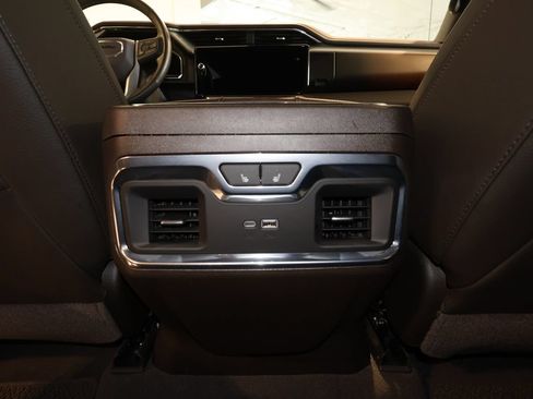 Certified 2025 GMC Sierra 1500 Denali AWD/4WD image 31
