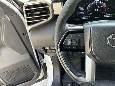 Used 2024 Toyota Tundra Limited image 19