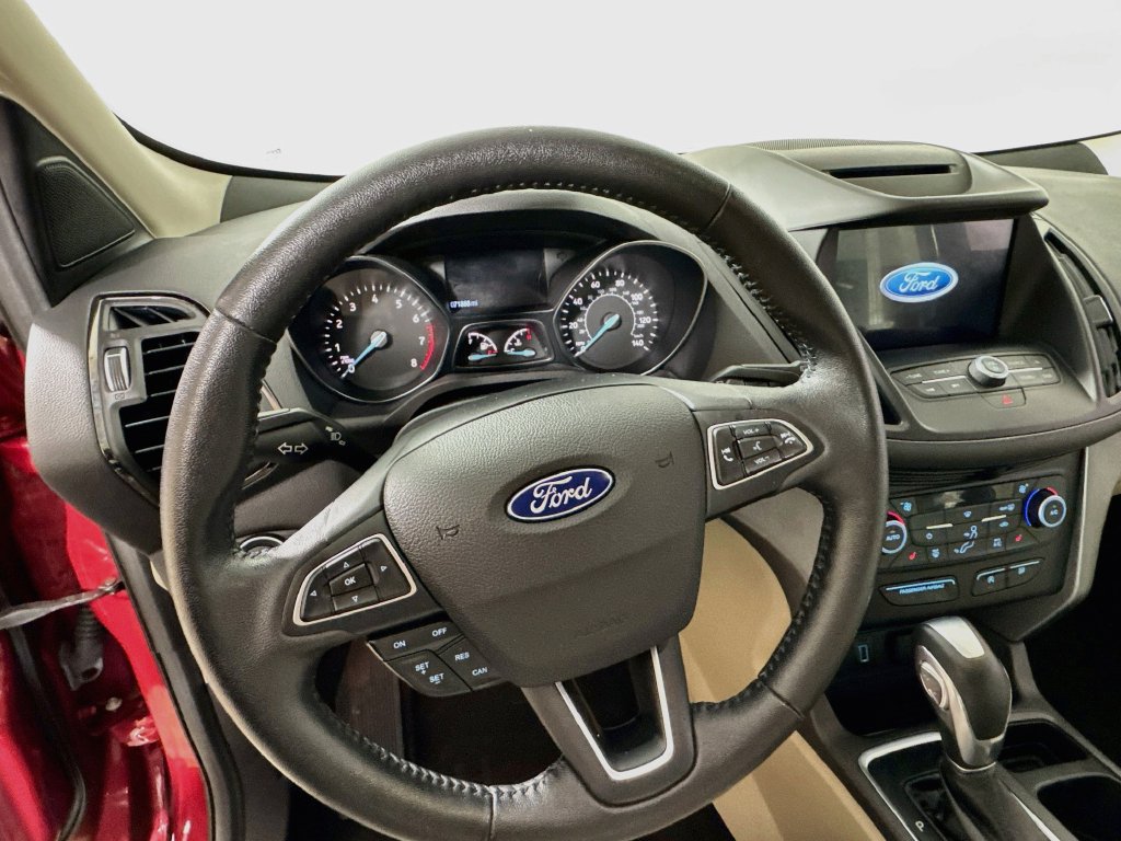 Used 2018 Ford Escape SEL FWD image 11