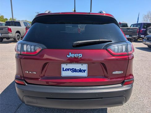 Used 2020 Jeep Cherokee Latitude Plus w/ Cold Weather Group image 4